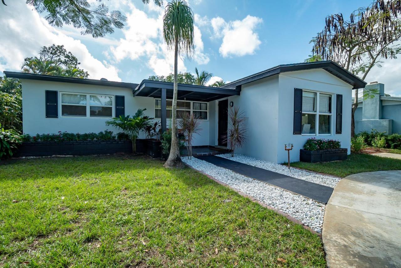 West Palm Beach Elegant 5Br With Hot Tub And Fire Pit Near Beach Bagian luar foto