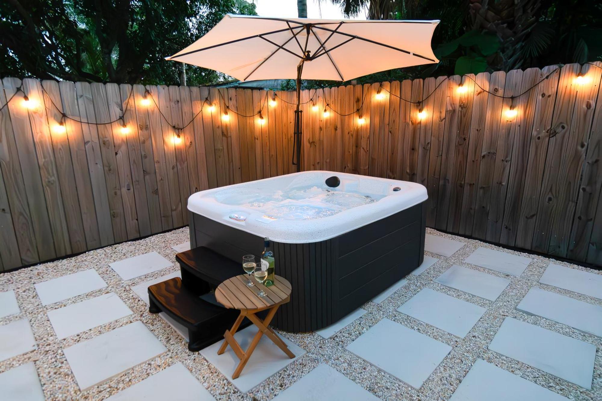West Palm Beach Elegant 5Br With Hot Tub And Fire Pit Near Beach Bagian luar foto