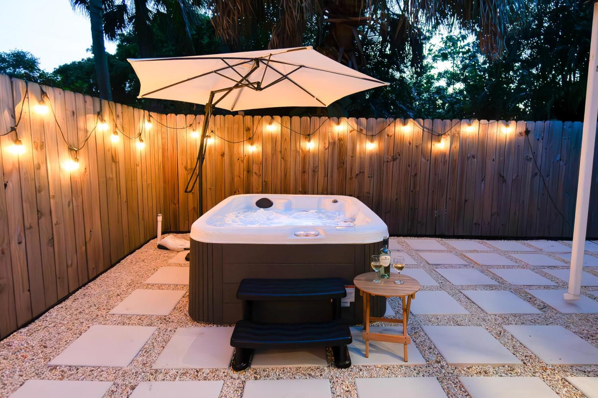 West Palm Beach Elegant 5Br With Hot Tub And Fire Pit Near Beach Bagian luar foto