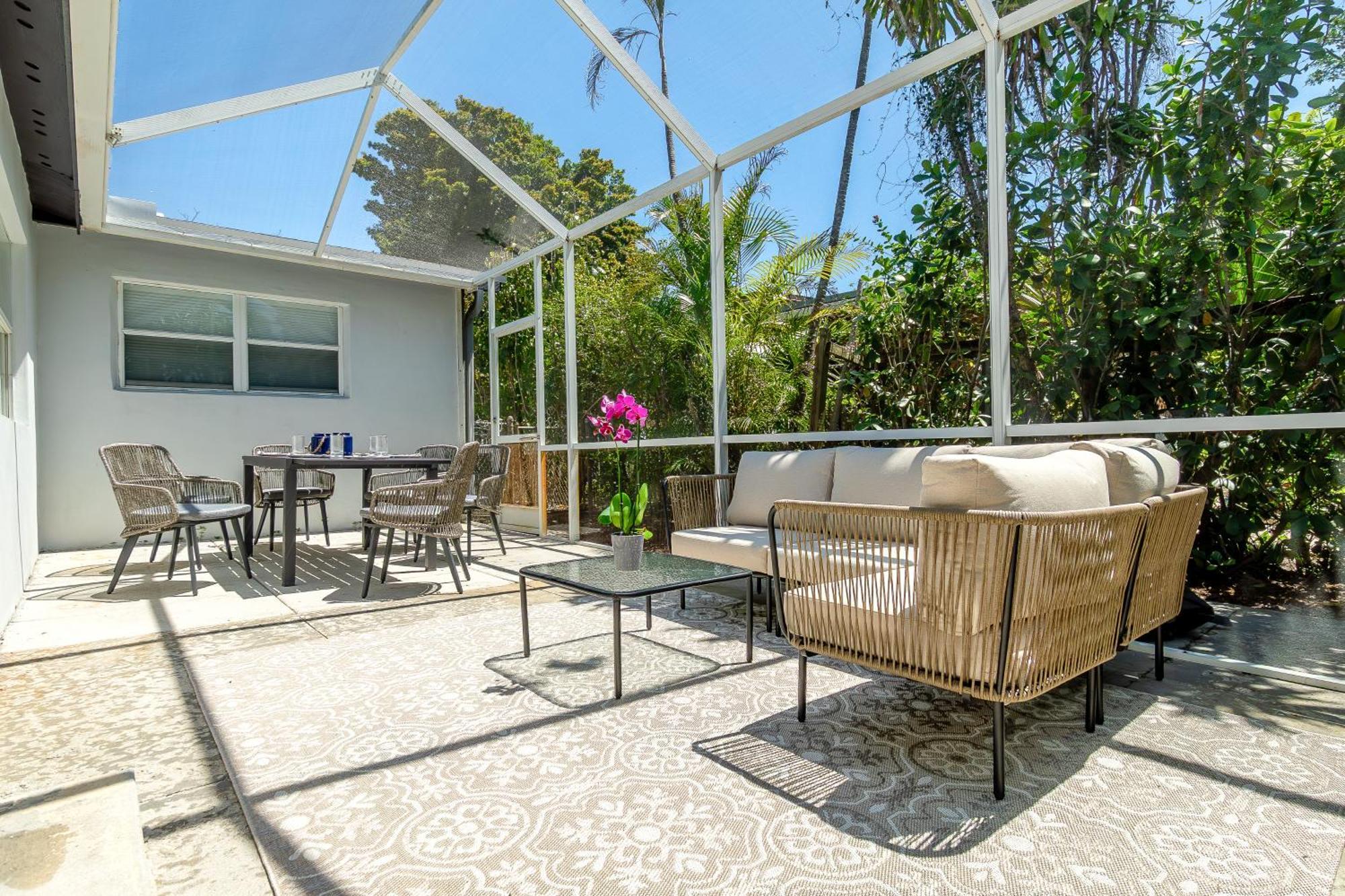 West Palm Beach Elegant 5Br With Hot Tub And Fire Pit Near Beach Bagian luar foto
